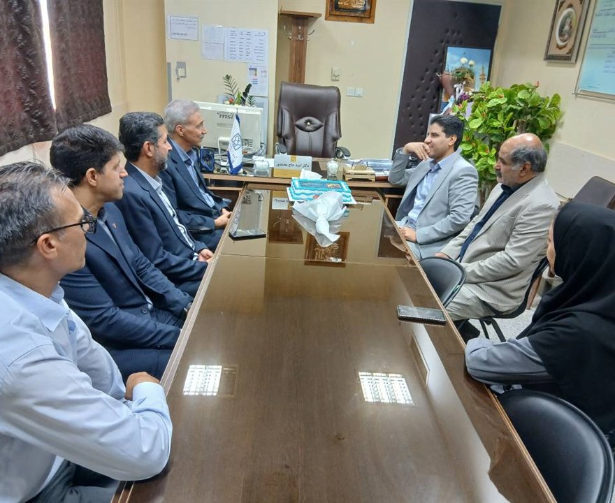 ️حضور مسئولان بانک رفاه در بیمارستان ثامن‌الحجج به مناسبت روز پزشک