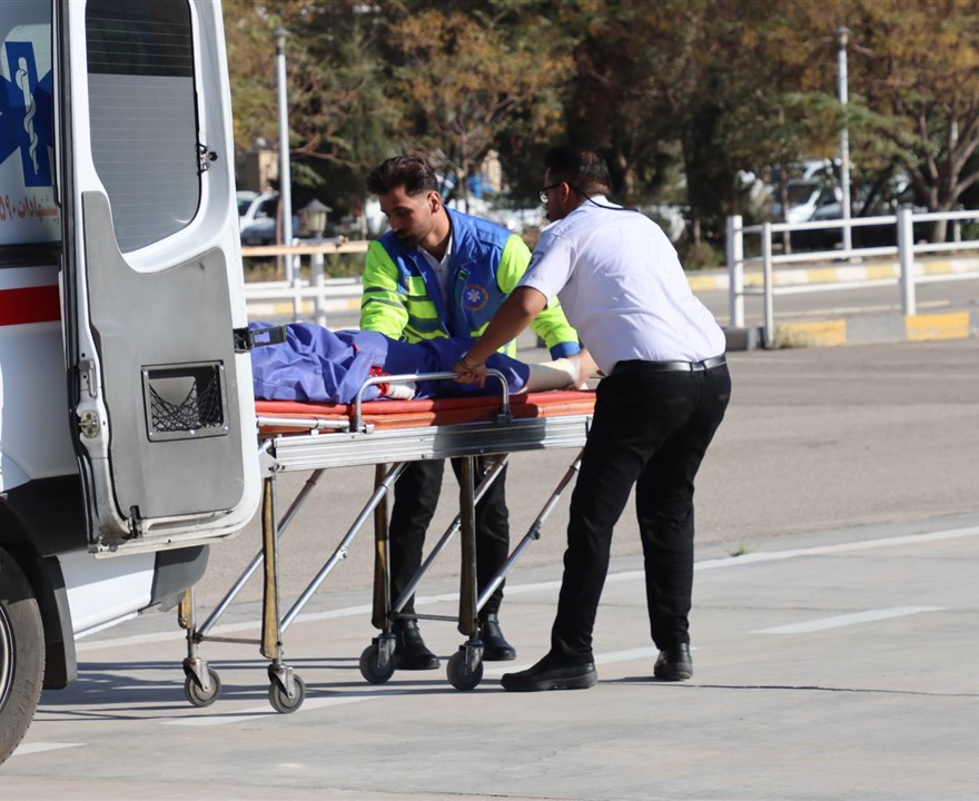 مانور اطفای حریق و تخلیه اضطراری در بیمارستان ثامن الحجج