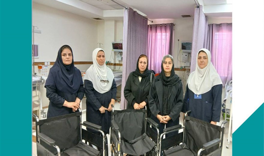 اهدایی ۳ دستگاه ویلچر از طرف خانواده مرحومه صدیقه حیدرآبادی زاده فرزند امان الله